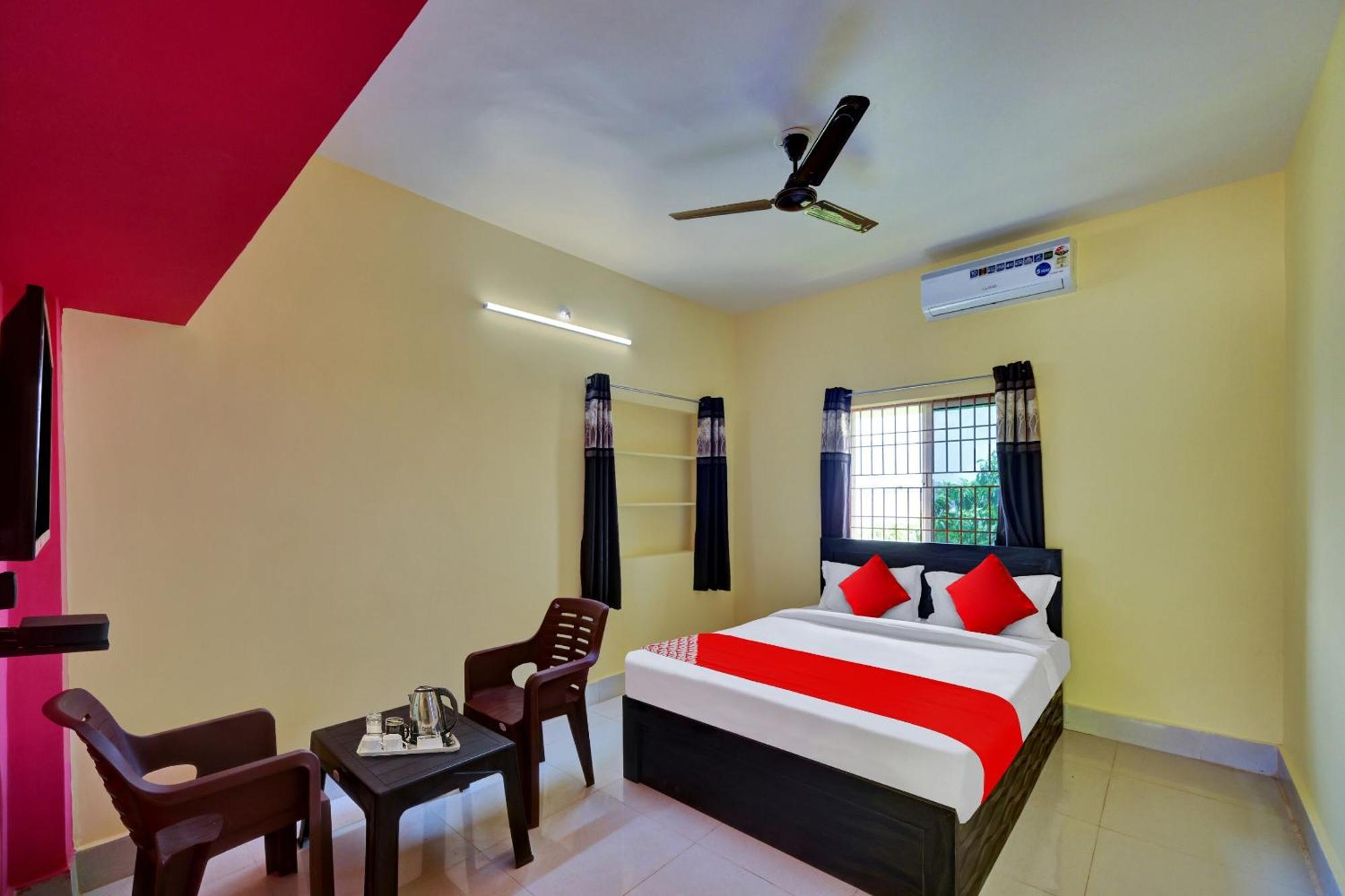 Oyo Flagship 81058 Royal Regalia Hotel Bhubaneswar Exterior photo