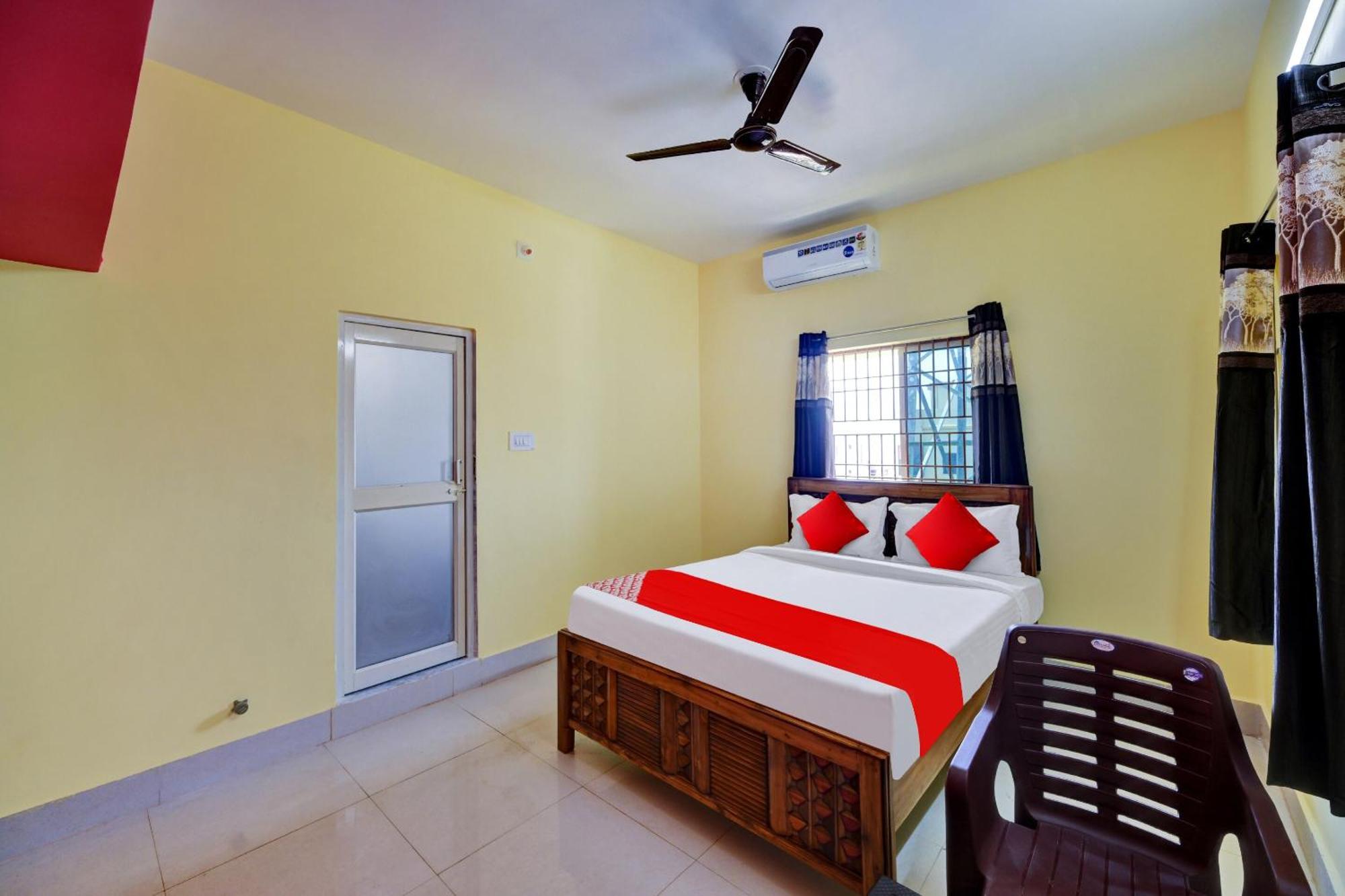 Oyo Flagship 81058 Royal Regalia Hotel Bhubaneswar Exterior photo